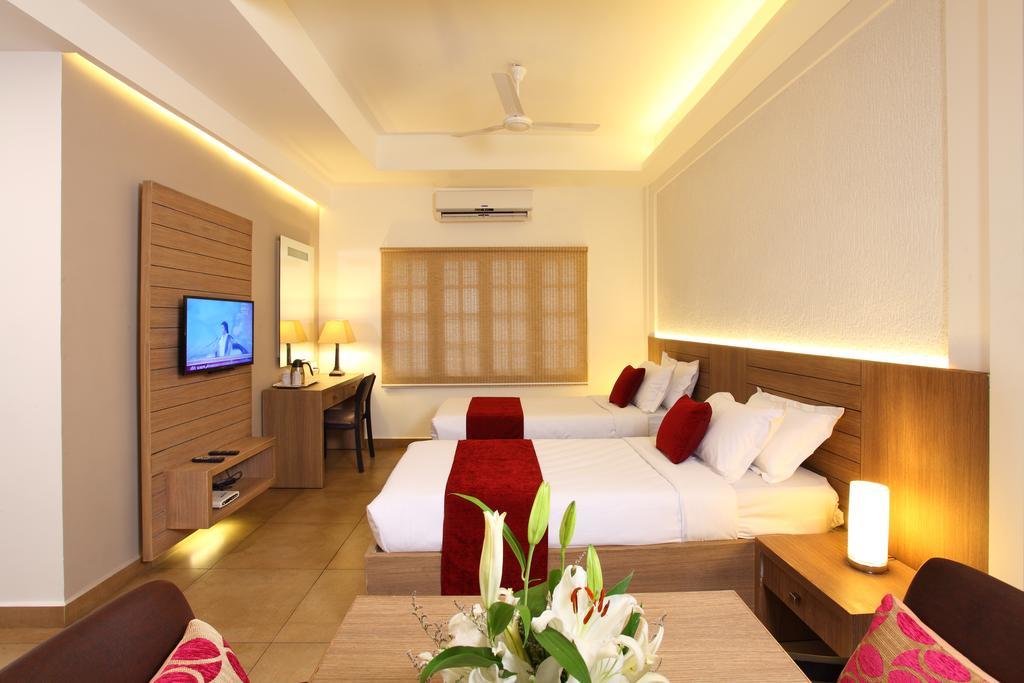 Hotel Luciya Palace Thrissur Quarto foto